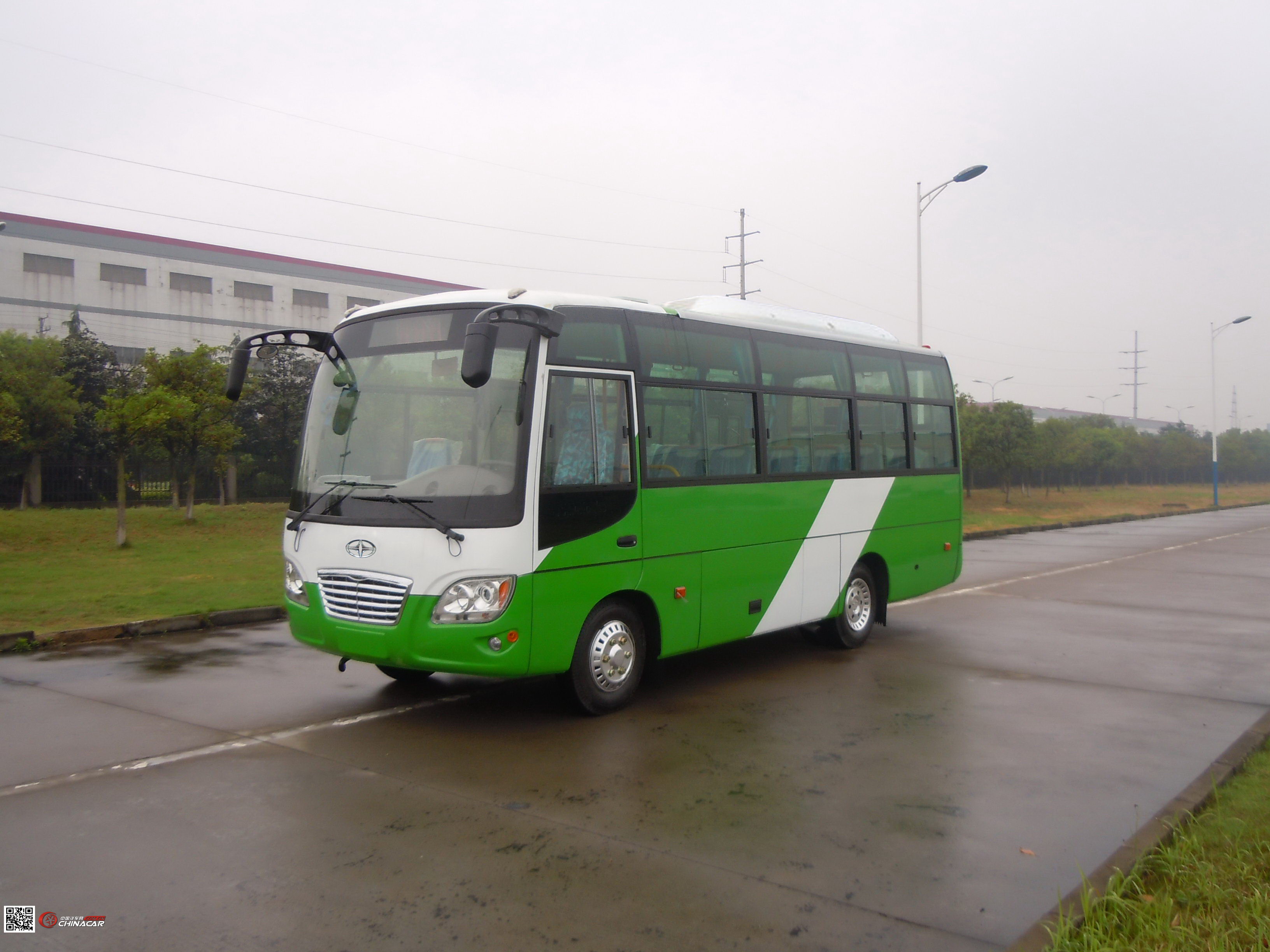 華陽客車最新價格概覽與深度市場分析